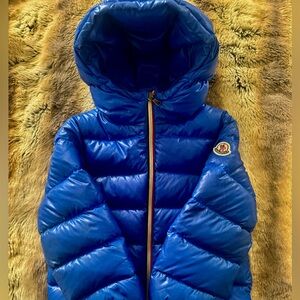 Moncler Royal Blue Jacket 3t auberge model